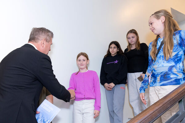 Srs_9196_53804438099_o